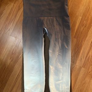 Ombré leggings with detail finish